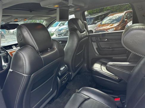 Used 2013 Chevrolet Traverse LT w/ LPO, 'HIT The Road' Package AWD/4WD image 15