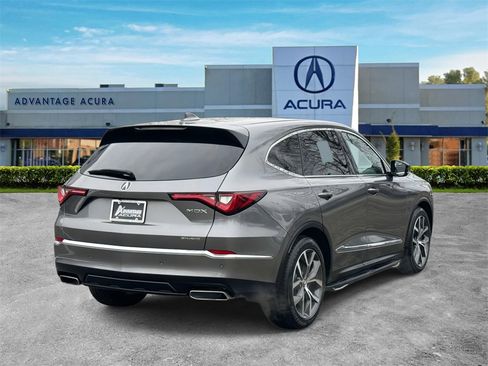 Certified 2023 Acura MDX SH-AWD w/ Technology Package image 5