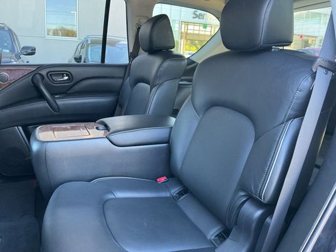 Used 2019 INFINITI QX80 Luxe image 28
