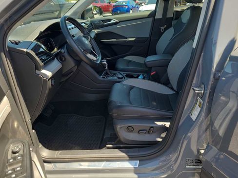 Used 2022 Volkswagen Taos SEL AWD/4WD image 19