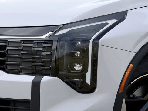 New 2026 Kia Sportage EX image 10