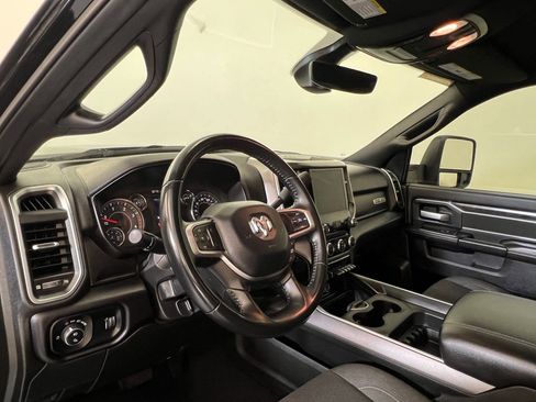 Used 2024 RAM 3500 Lone Star w/ Night Edition image 4