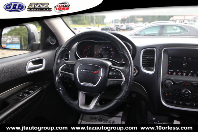 Used 2020 Dodge Durango SXT w/ 3rd Row Seating Group RWD image 18
