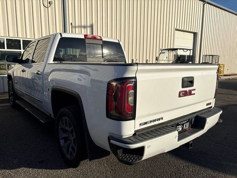 Used 2016 GMC Sierra 1500 SLT w/ All-Terrain Package AWD/4WD image 5