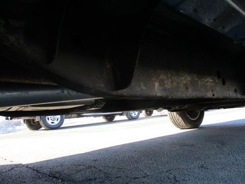 Used 2018 Chevrolet Silverado 1500 LT w/ All Star Edition image 16