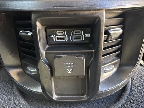 Used 2024 RAM 2500 Laramie image 14