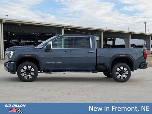 New 2026 GMC Sierra 3500 Denali image 8