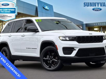 Used 2023 Jeep Grand Cherokee Altitude