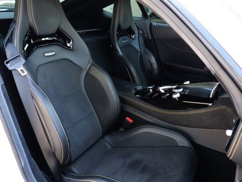 Used 2018 Mercedes-Benz AMG GT R image 19