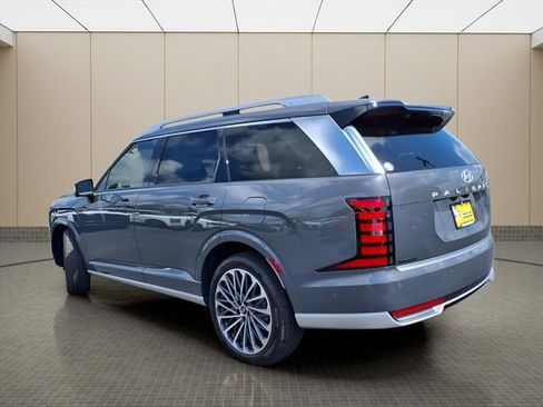 New 2026 Hyundai Palisade Calligraphy FWD image 7
