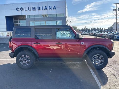 New 2025 Ford Bronco Big Bend image 2