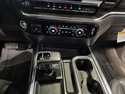 Used 2023 Chevrolet Silverado 1500 RST w/ Convenience Package II AWD/4WD image 23