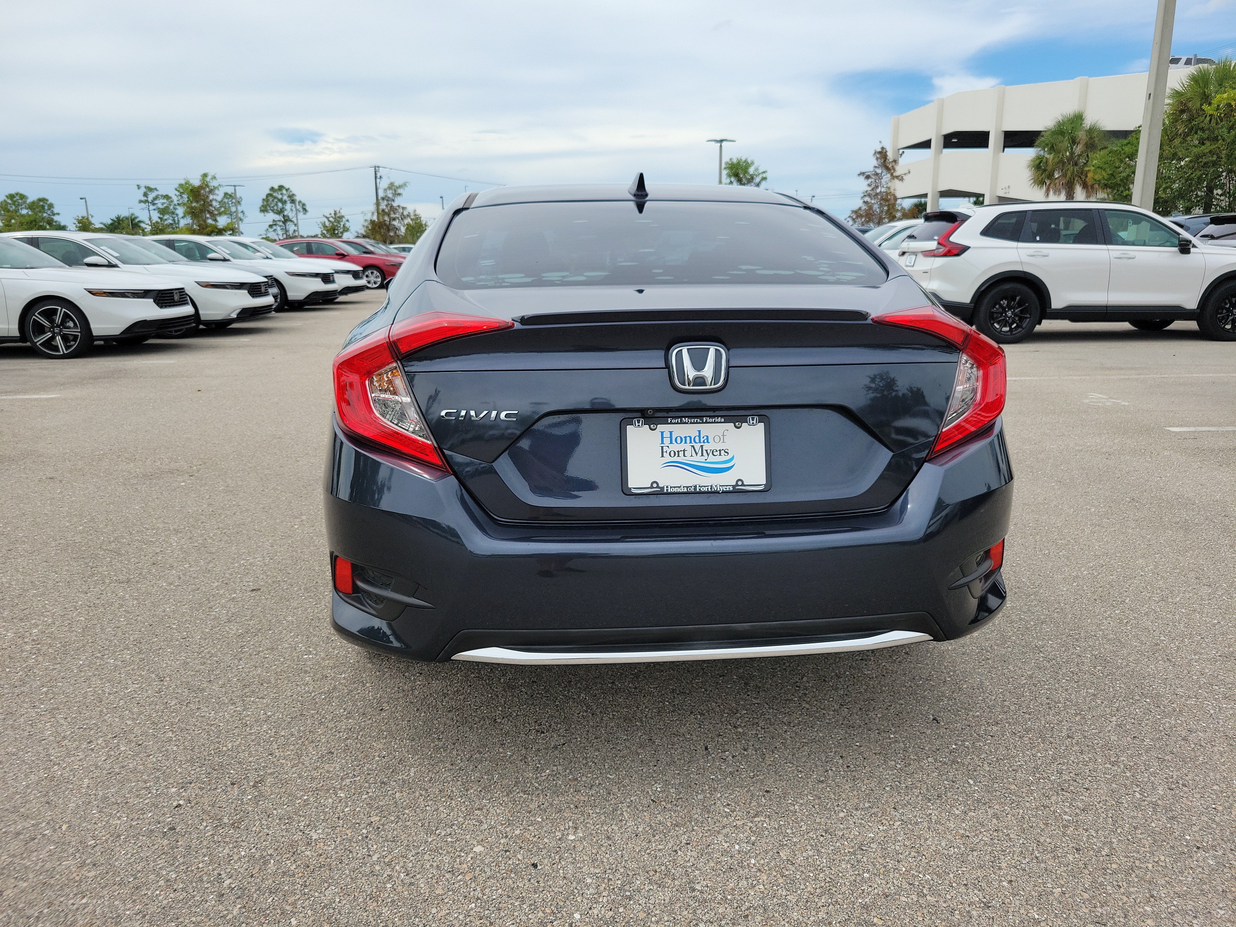 Used 2019 Honda Civic EX image 5