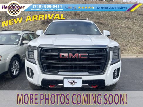 Used 2022 GMC Yukon AT4 image 1