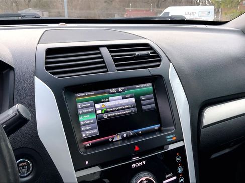 Used 2014 Ford Explorer Sport w/ Equipment Group 401A image 35