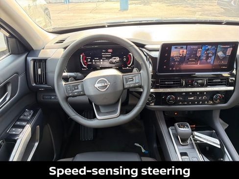 New 2026 Nissan Pathfinder SL image 17