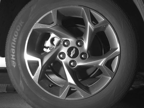 Used 2025 Chevrolet Trax LT image 15