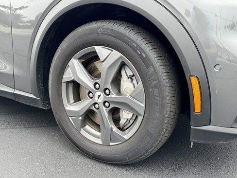 New 2023 Ford Mustang Mach-E Select image 19