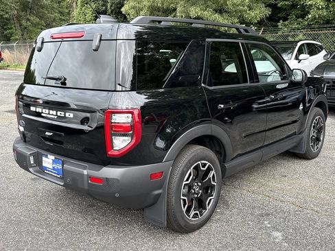 Used 2025 Ford Bronco Sport Outer Banks w/ Outer Banks Tech Package+ AWD/4WD image 7