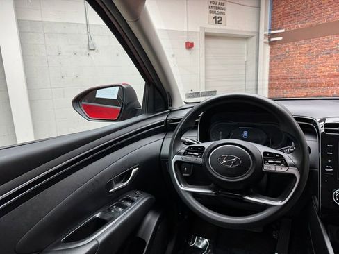 Used 2022 Hyundai Tucson SEL w/ Cargo Package image 13