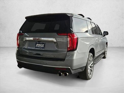 Used 2023 GMC Yukon XL Denali image 5