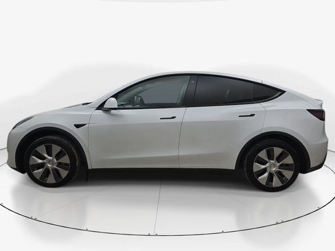 Used 2020 Tesla Model Y Long Range AWD/4WD image 7
