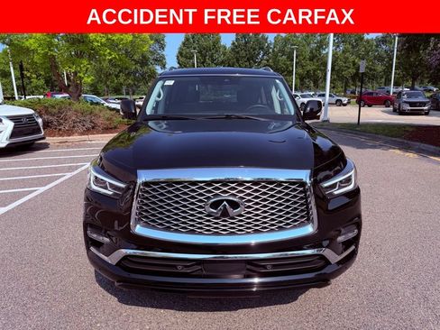 Used 2021 INFINITI QX80 Luxe w/ Cargo Package AWD/4WD image 2