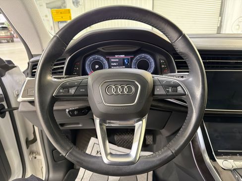 Used 2019 Audi Q8 Prestige image 13