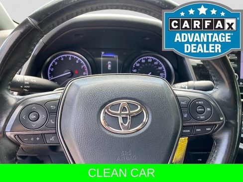 Used 2022 Toyota Camry SE FWD image 14