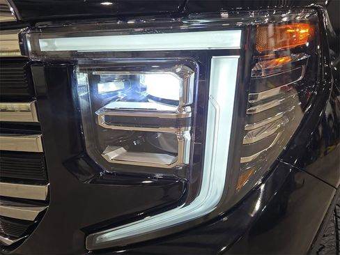 New 2026 GMC Sierra 1500 SLT w/ SLT Premium Plus Package image 31