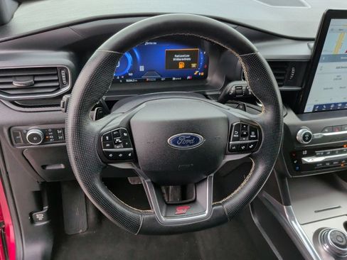 Used 2020 Ford Explorer ST w/ ST Street Pack AWD/4WD image 17