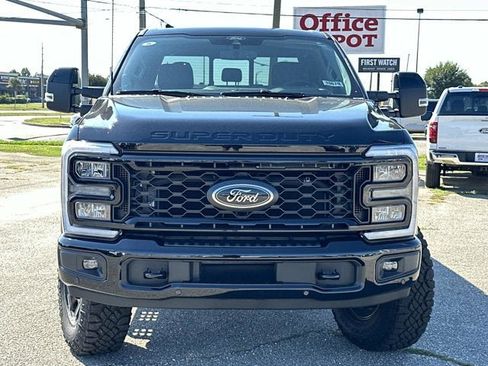 New 2025 Ford F250 Lariat w/ Lariat Ultimate Package image 2