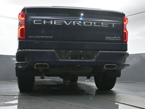 Used 2023 Chevrolet Silverado 1500 High Country w/ Technology Package image 34