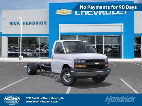 New 2026 Chevrolet Express 3500 w/ Power Convenience Package RWD image 1