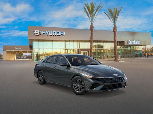 New 2026 Hyundai Elantra Hybrid FWD image 2