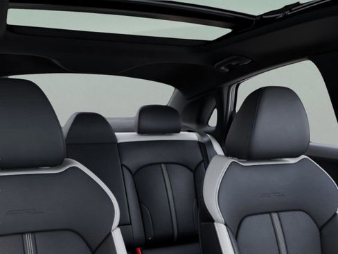 New 2025 Kia K5 GT-Line w/ GT-Line Premium Package image 27