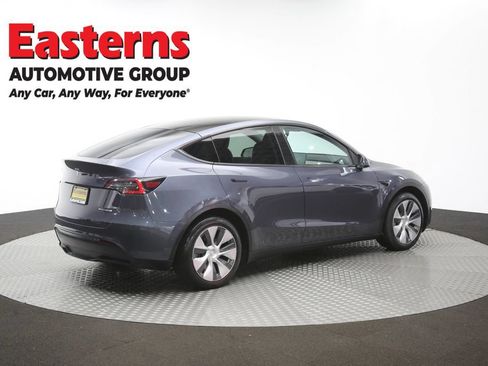 Used 2021 Tesla Model Y Long Range AWD/4WD image 35