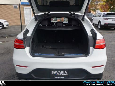 Used 2019 Mercedes-Benz GLC 300 GLC 300 4MATIC Coupe image 25