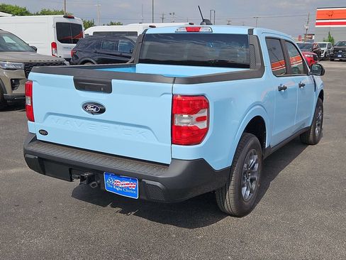 New 2026 Ford Maverick XLT w/ XLT Luxury Package FWD image 11