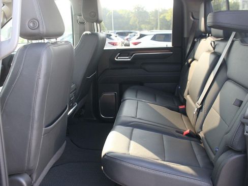Used 2025 GMC Sierra 2500 Denali w/ Denali Reserve Package AWD/4WD image 33