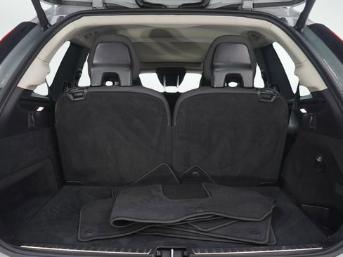 Used 2026 Volvo XC90 B6 Plus AWD/4WD image 8