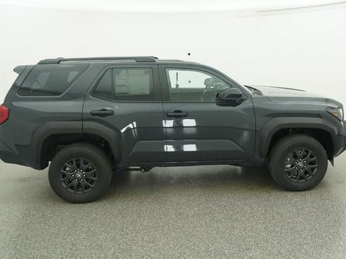 New 2026 Toyota 4Runner SR5 image 11