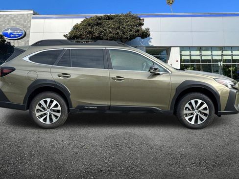 New 2025 Subaru Outback Premium image 3