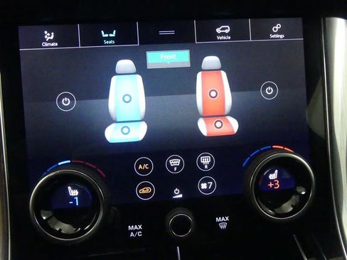 Used 2020 Land Rover Range Rover Sport HST image 14