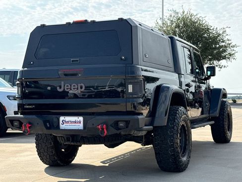 Used 2023 Jeep Gladiator Rubicon w/ LED Lighting Group AWD/4WD image 9