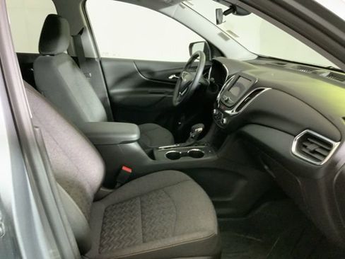 Used 2024 Chevrolet Equinox LT w/ LPO, Floor Liner Package image 34