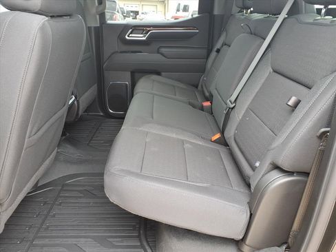 New 2026 GMC Sierra 1500 Elevation image 13