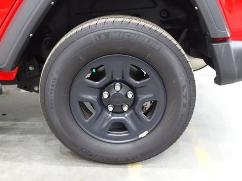 Used 2022 Jeep Wrangler Unlimited Sport image 42