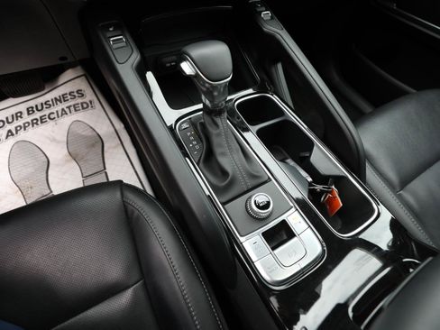 Used 2023 Kia Telluride S w/ S Sunroof Package FWD image 17
