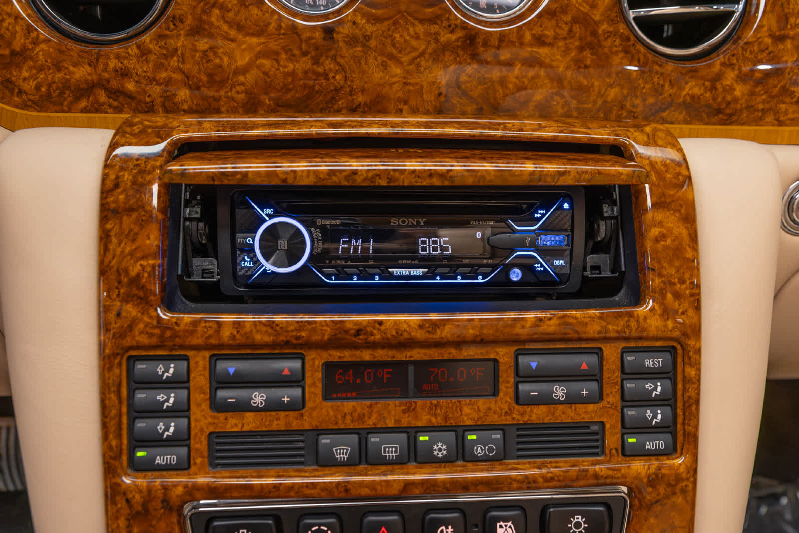 Used 2002 Rolls-Royce Silver Seraph RWD image 16